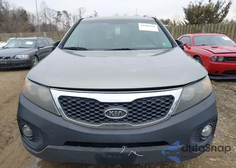 2011 Kia Sorento Lx z USA, uszkodzony, nr VIN 5XYKT3A11BG118130